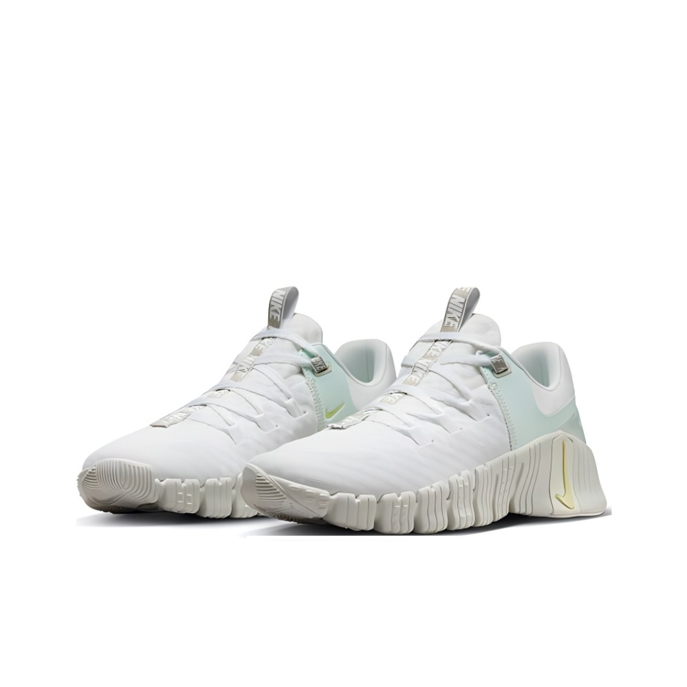 ナイキ フリー メトコン 5 カジュアルシューズ レディース - Nike Shoes Free Metcon 5 のレビューと価格